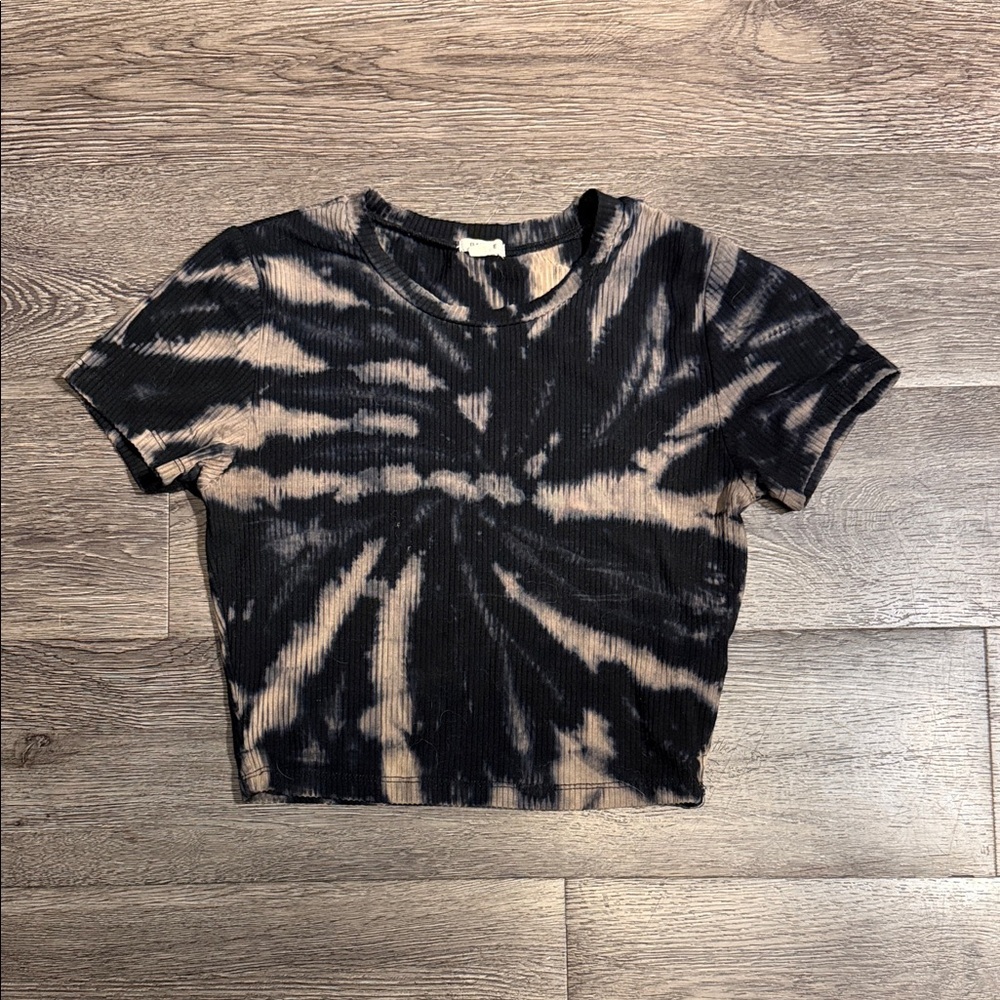 Garage Black and Tan Tie-Dye Crop Top